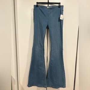 NWT We The Free Free People Women's Flared jeans